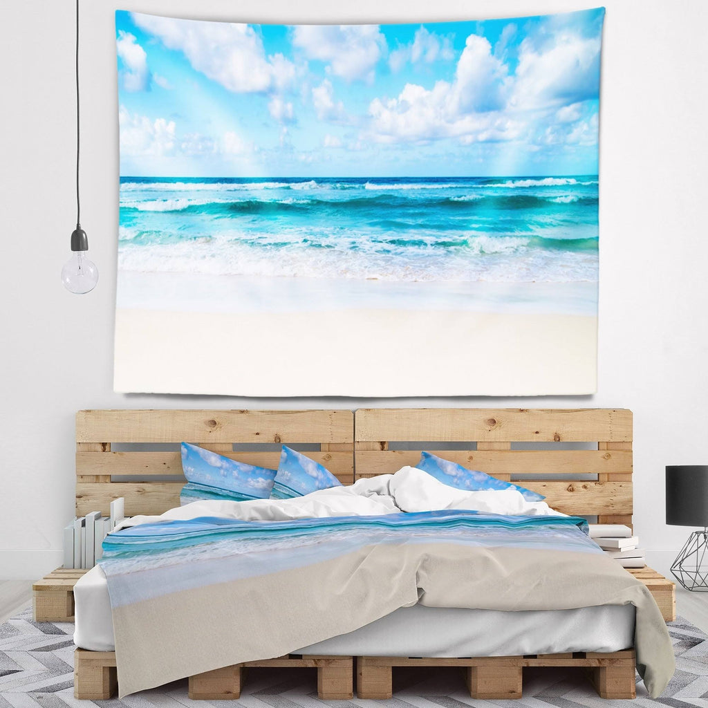 Serene Blue Tropical Beach Seashore Wall Tapestry Y120511