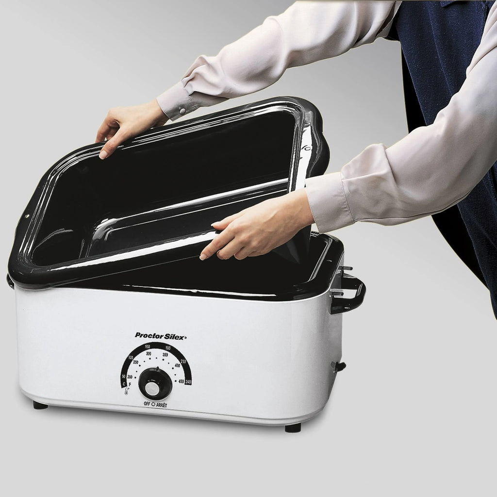 18 Quart Roaster Oven P700271